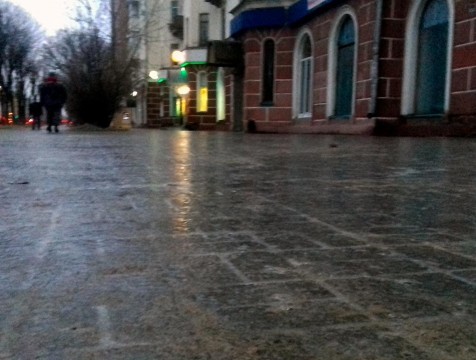 Спасатели МЧС предупредили о гололеде