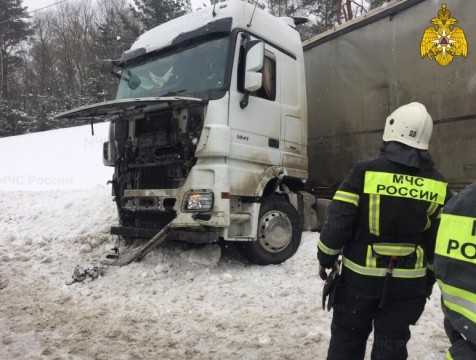 Водитель грузовика погиб в ДТП на обходе Калуги