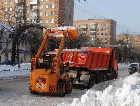 Опубликован список улиц, где 3 марта будет работать снегоуборочная техника