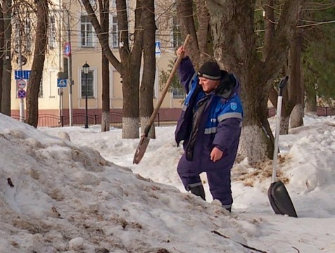 Опубликован список улиц в Калуге, где 5 марта не стоит парковать машины