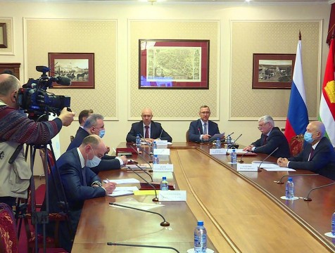 Губернатор недоволен формализмом в работе по противодействию терроризму
