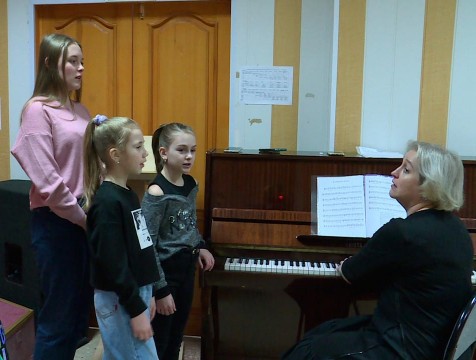 Две калужанки борются за звание лучшего детского голоса страны