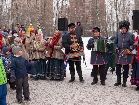 В микрорайоне Кубяка зиму проводили с размахом