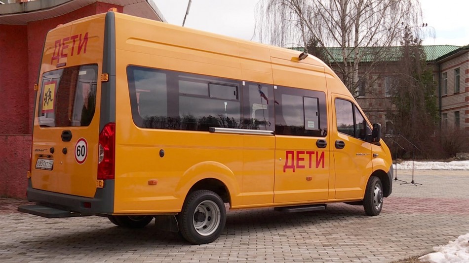 Автобус-детдому-0409.jpg