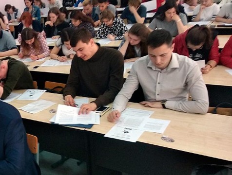 Победители акции «Диктант Победы» получат баллы при поступлении в вузы