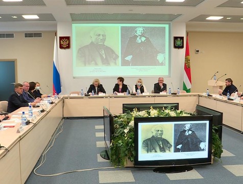 Конференцию «Чебышёв – сын земли Калужской» приурочили к 200-летию математика