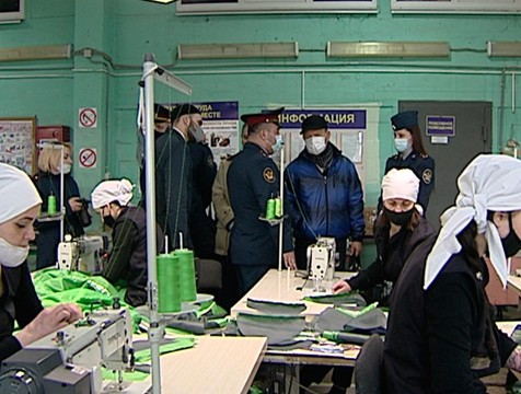 Члены общественного совета ФСИН России посетили женскую колонию