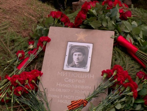 Бойца отряда «Особые» Сергея Митюшина захоронили с почестями на мемориале в Мосальском районе