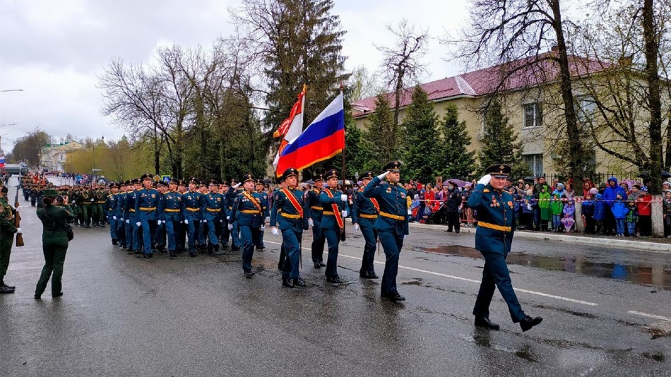 Козельск-Парад3-0509.jpg