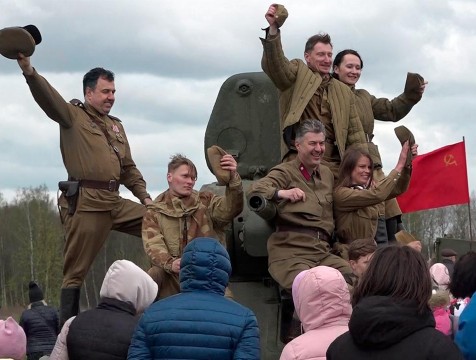 Бронетехнику времен войны задействовали на исторической реконструкции под Медынью
