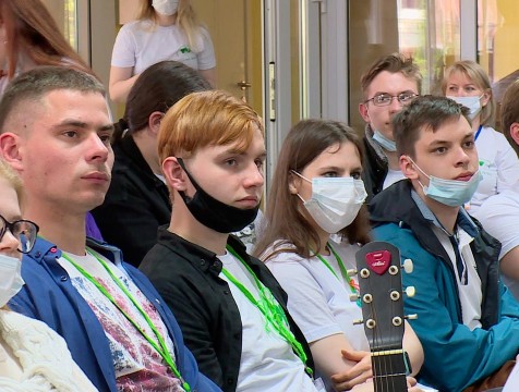 Проект победителей форума «Юность» реализуют при проведении дебатов