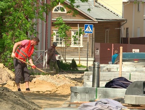 На калужских улицах продолжаются работы в рамках проекта БКД