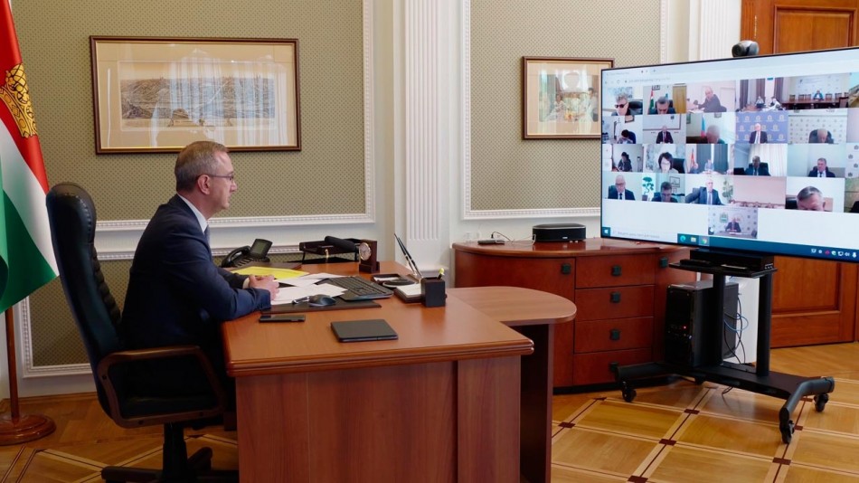 правительство-0525.jpg