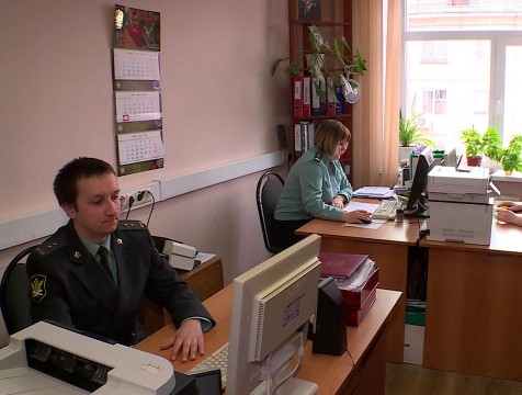 С начала года 92 млн рублей взыскано с нерадивых родителей в пользу детей