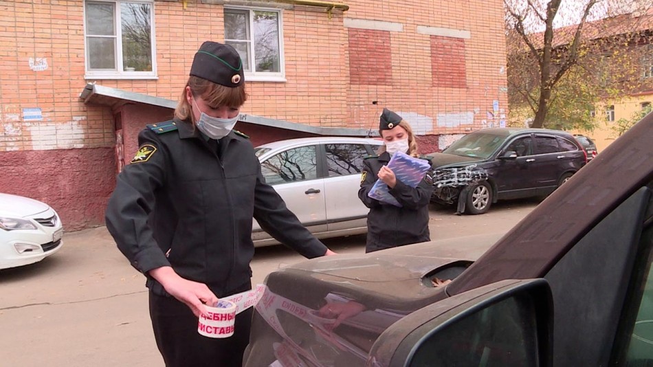Судебные-приставы1031.jpg