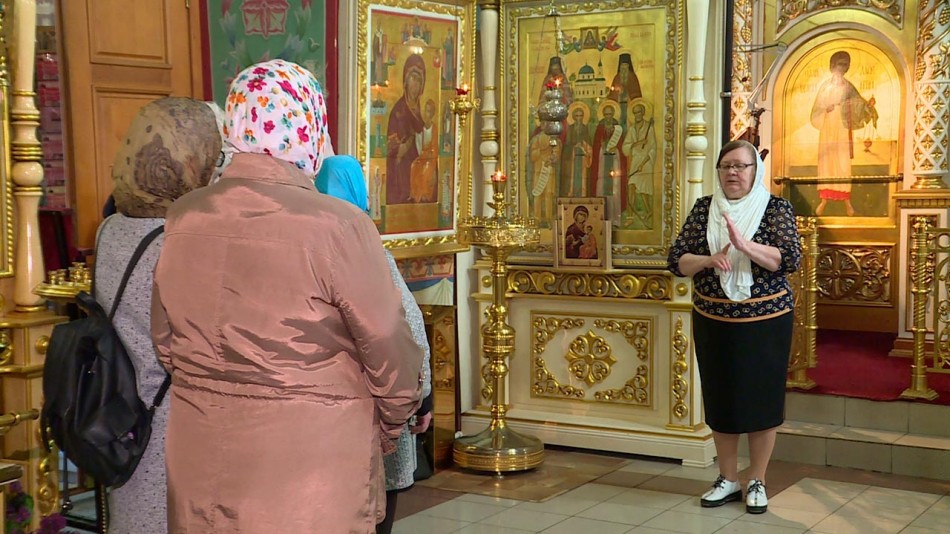 Церковь-с-сурдопереводом0601.jpg