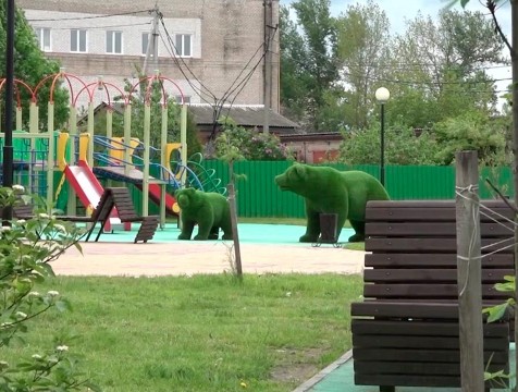 Детскую площадку обустроили в кировском микрорайоне Жилино