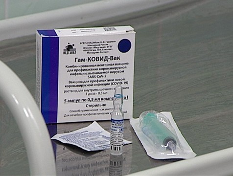 Елена Алешина: заболевшие COVID-19 после вакцинации переносят его без осложнений