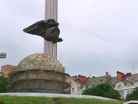 Ремонт памятника 600-летию Калуги завершат к 1 августа