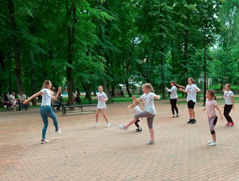 Калужан зовут танцевать рок-н-ролл и буги-вуги