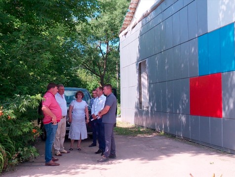 Жители Пятовского попросили у депутатов отремонтировать местный ДК