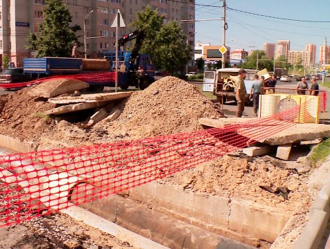 Горячую воду на Правобережье обещают дать к вечеру