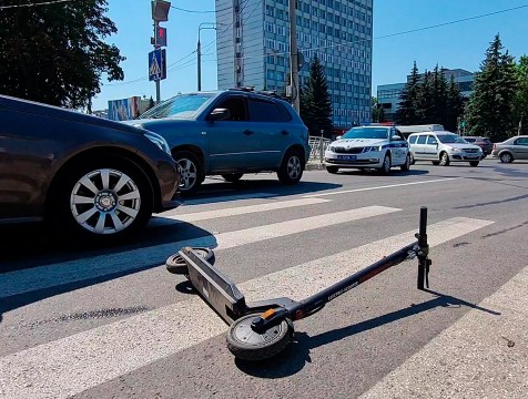 Подростка на самокате сбили на переходе в Обнинске
