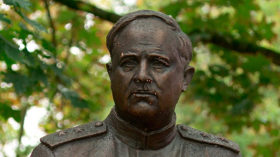 Бюст-Болдин2-0802.jpg