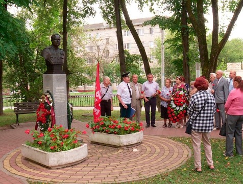 129 лет со дня рождения Ивана Васильевича Болдина отметили в Калуге