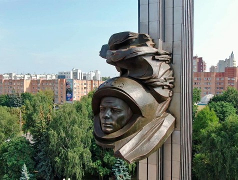 Завершён ремонт монумента 600-летию Калуги
