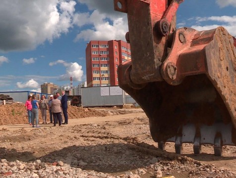 Школу на 1300 мест в микрорайоне Кубяка построят к концу 2022 года
