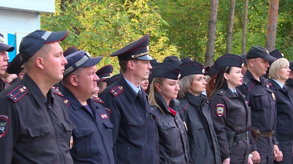 полицейские-1005.jpg