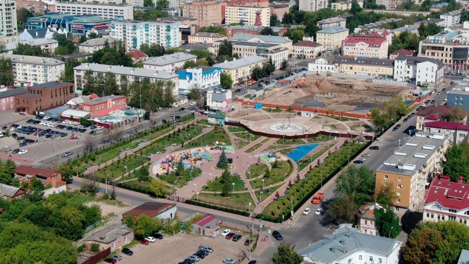 Парк-ТЮЗ-0817.jpg