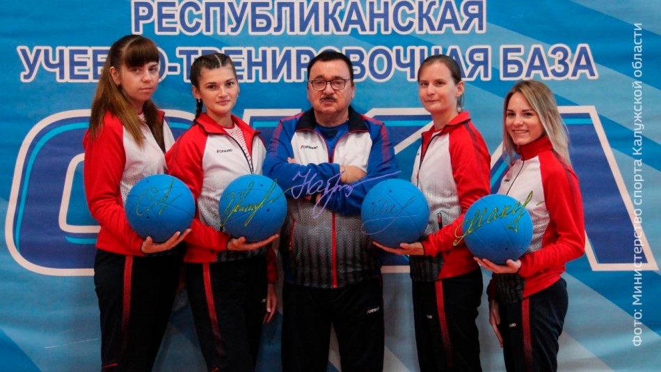 Голболистки0825.jpg