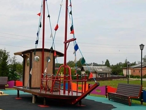 Территорию двух родников благоустроили в Сухиничах