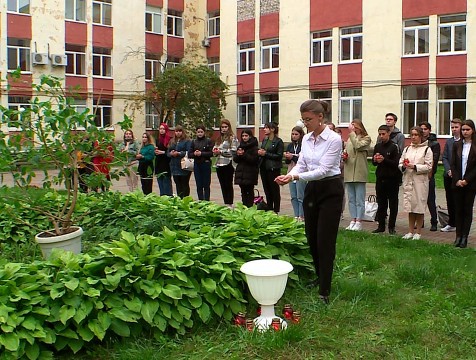 Студенты Калуги почтили память жертв Беслана