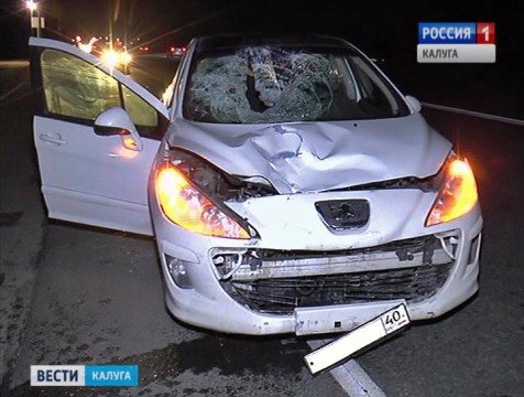 На Киевской трассе сбили пешехода, перебегавшего дорогу в неположенном месте