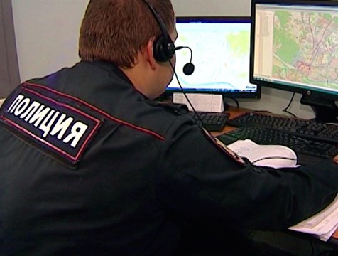 На 21-летнего калужанина, пугавшего автомобилистку, завели уголовное дело