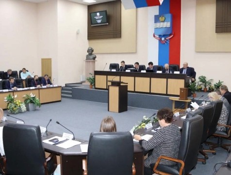 К концу года отремонтируют 112 межквартальных проездов в Калуге