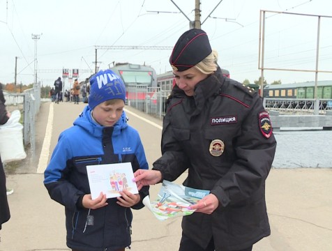 Калужским подросткам напомнили о технике безопасности на железной дороге