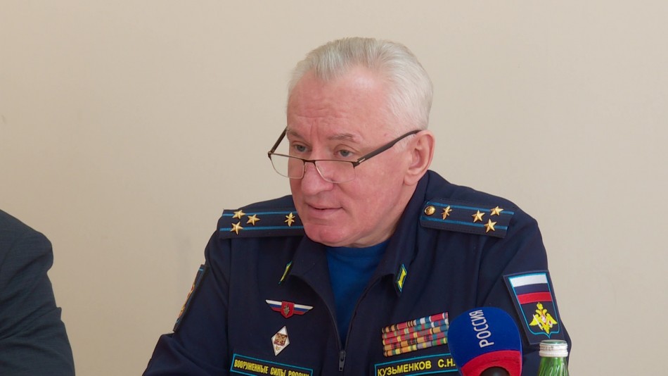 военный-комиссар-кузьменков-1007.jpg