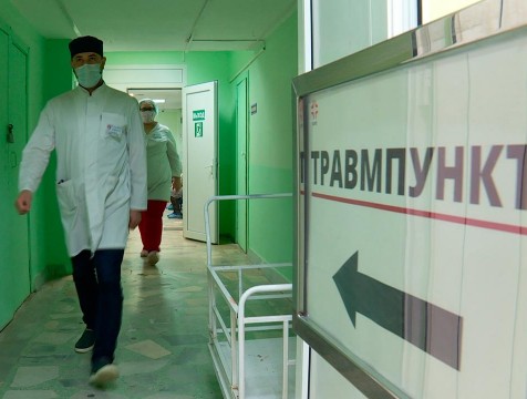Незаконно уволенного врача восстановили в должности в Калуге