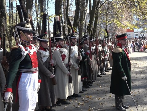 Годовщину сражения в Отечественной войне отметили в Малоярославце