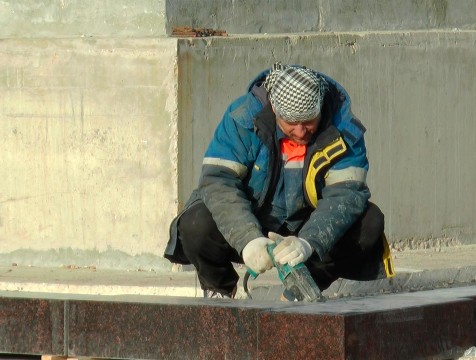 Установку стелы «Город воинской славы» в Малоярославце завершат к концу этого года