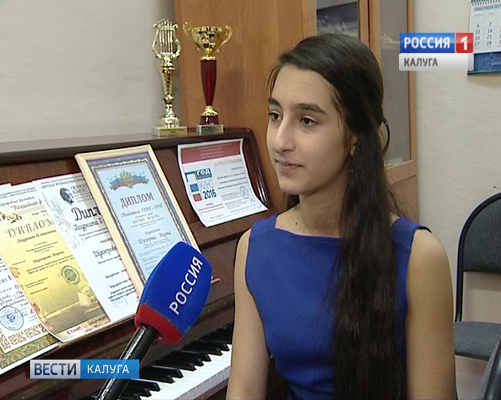 Шукюрова-пианистка0125.jpg
