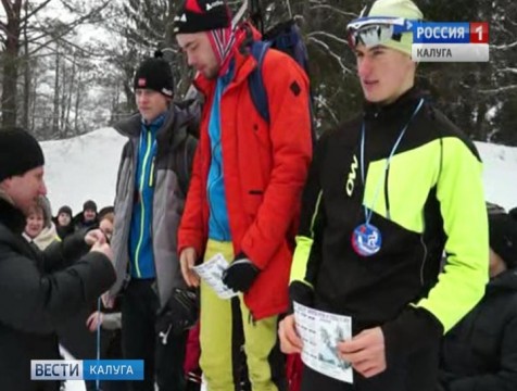 4 медали первенства России среди юниоров по ачери-биатлону завоевал спортсмен из Людинова