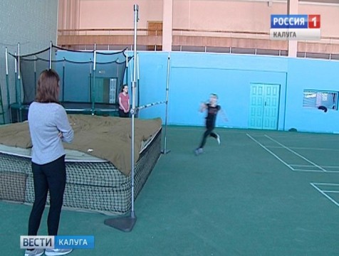 Калужские легкоатлеты соревновались в прыжках в высоту
