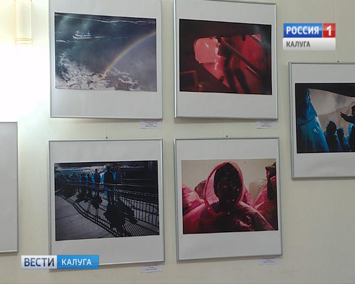Фотовыставка-Улыбка3-0313.jpg