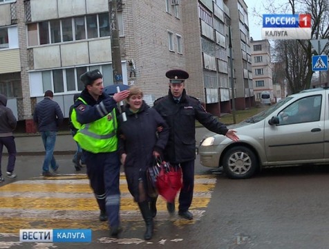 Обманутые дольщики в час пик заблокировали проезжую часть на улице Московской