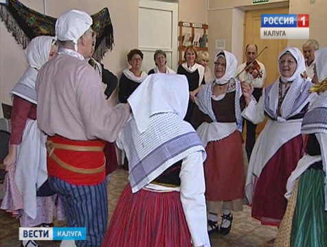 Мастер-класс по приготовлению борща провели для гостей из Франции в кулинарном колледже